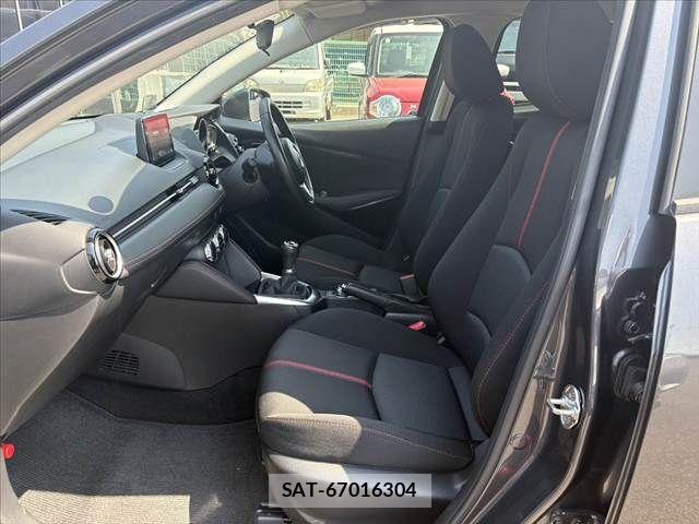 Mazda DEMIO 2015-07 8365640-17