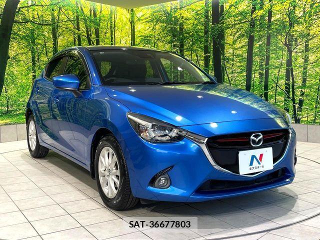 Mazda DEMIO 2014-12 8365639-15