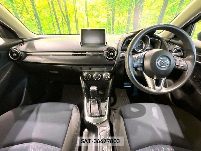 Mazda DEMIO 2014-12 8365639-1