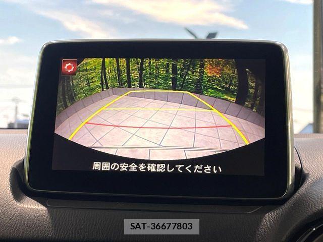 Mazda DEMIO 2014-12 8365639-3