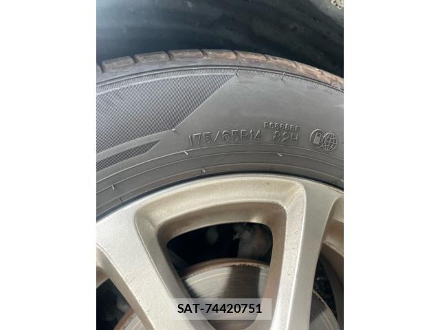 Mazda DEMIO 2013-09 8365653-14