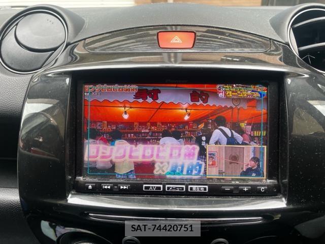 Mazda DEMIO 2013-09 8365653-27