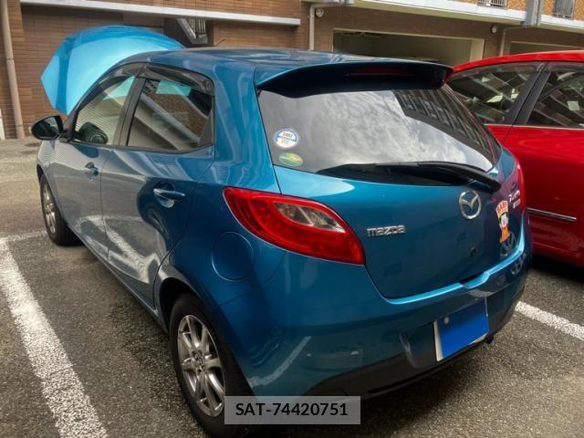 Mazda DEMIO 2013-09 8365653-2