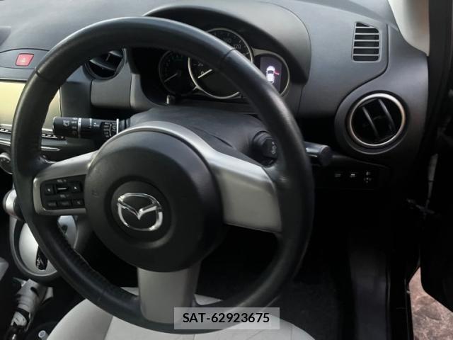 Mazda DEMIO 2011-08 8365660-9