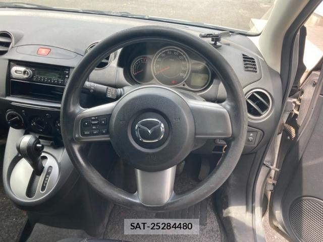 Mazda DEMIO 2012-06 8365662-14