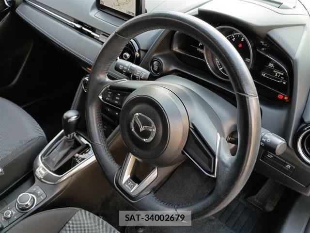 Mazda DEMIO 2017-03 8365636-14