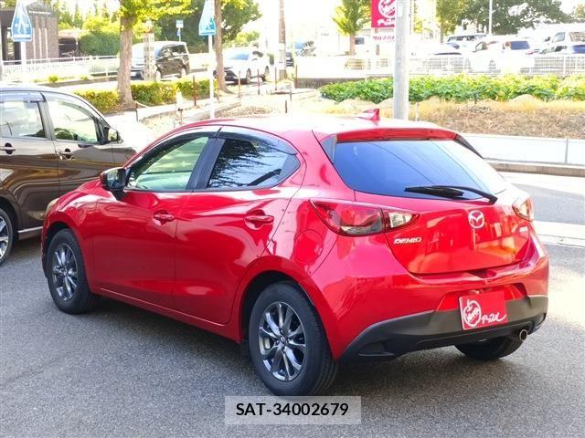 Mazda DEMIO 2017-03 8365636-2
