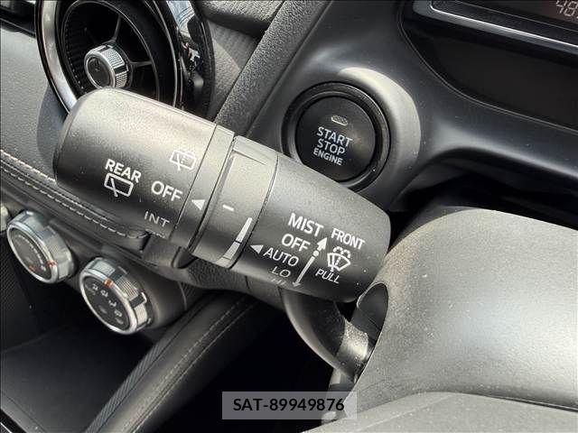 Mazda DEMIO 2018-02 8365634-27