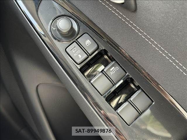 Mazda DEMIO 2018-02 8365634-28