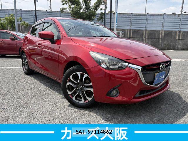 Mazda DEMIO 2015-11 8365644-1