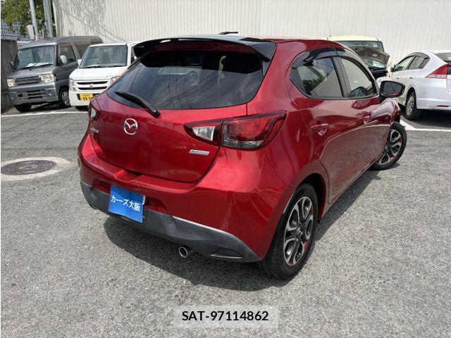Mazda DEMIO 2015-11 8365644-2