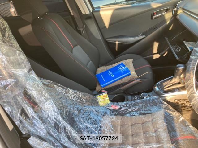 Mazda DEMIO 2015-08 8365651-11