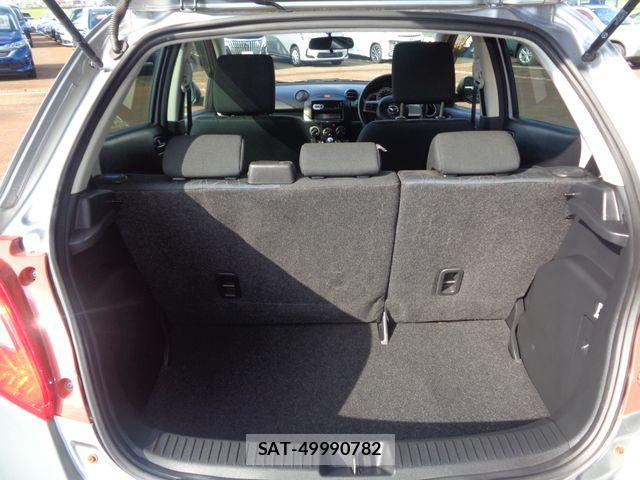 Mazda DEMIO 2011-08 8365648-18