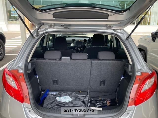 Mazda DEMIO 2012-03 8365661-20