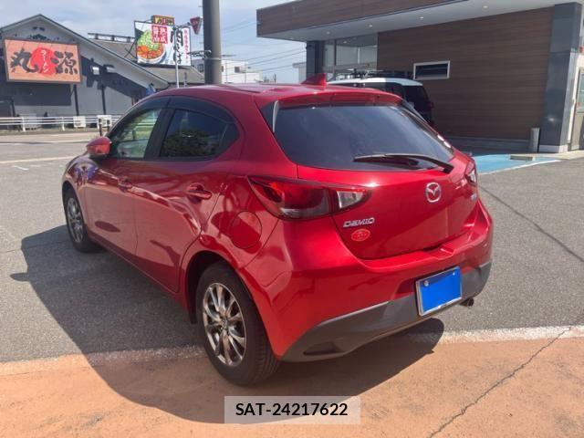 Mazda DEMIO 2017-09 8365641-3