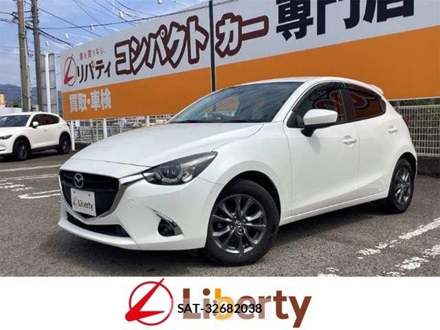 Mazda DEMIO 2018-02 8365635-0