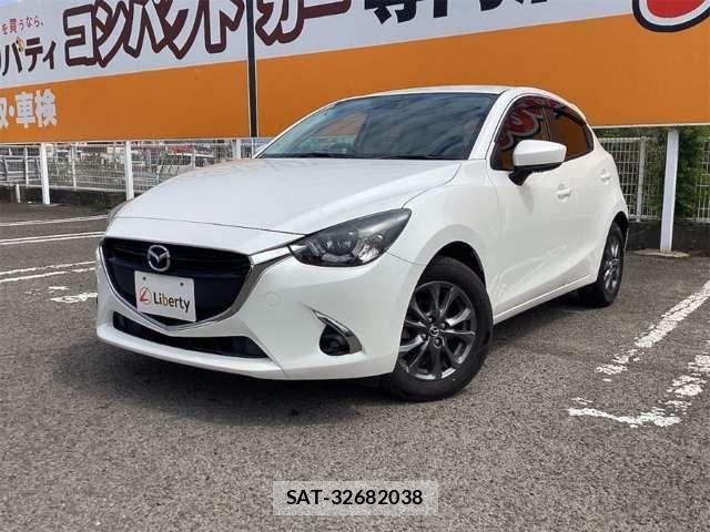 Mazda DEMIO 2018-02 8365635-9