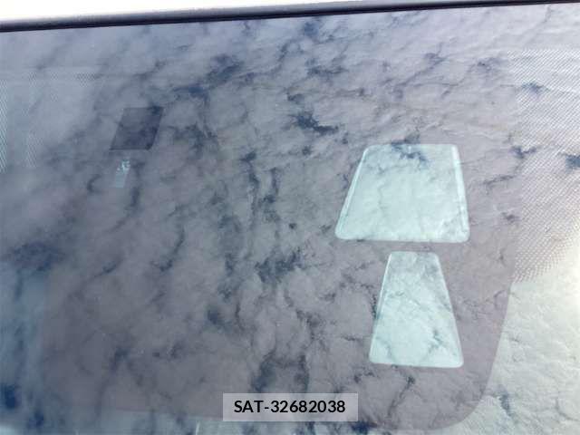 Mazda DEMIO 2018-02 8365635-17