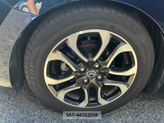 Mazda DEMIO 2014-12 8365656-4
