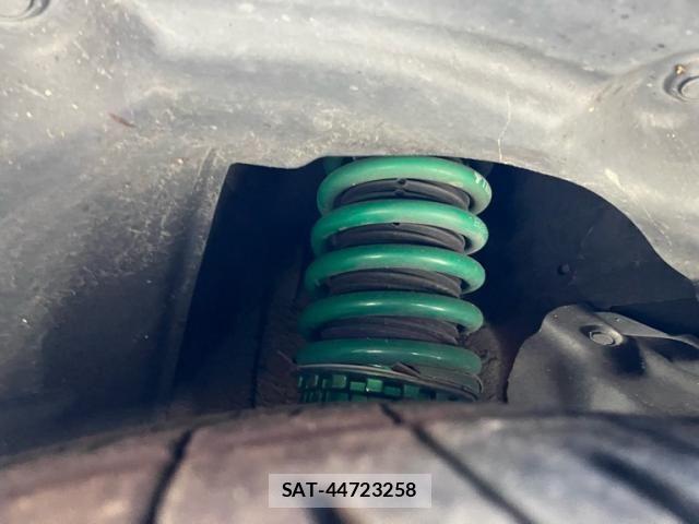 Mazda DEMIO 2014-12 8365656-8
