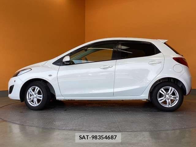 Mazda DEMIO 2014-03 8365649-9