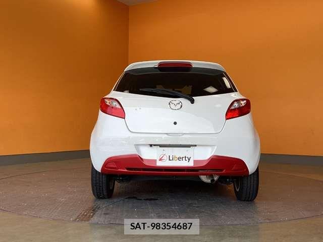 Mazda DEMIO 2014-03 8365649-7