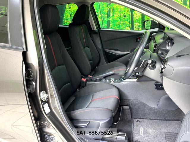 Mazda DEMIO 2016-02 8365637-7