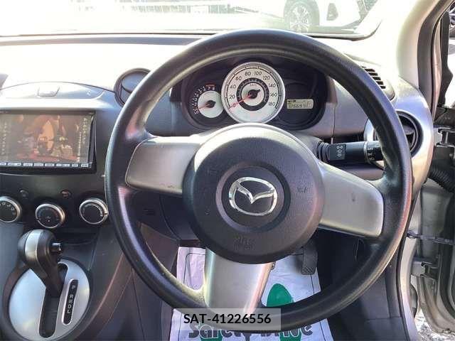 Mazda DEMIO 2009-05 8365652-1