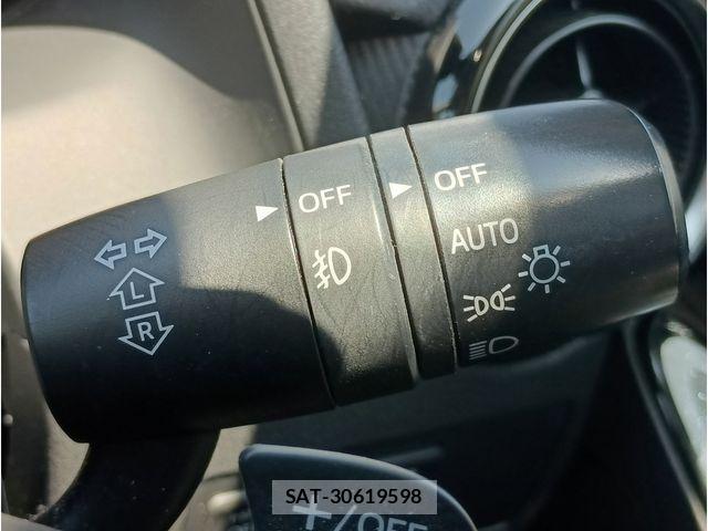 Mazda DEMIO 2018-09 8371614-19