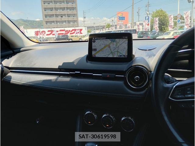 Mazda DEMIO 2018-09 8371614-2