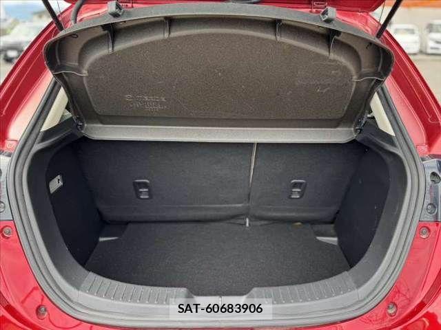 Mazda DEMIO 2015-10 8412088-19