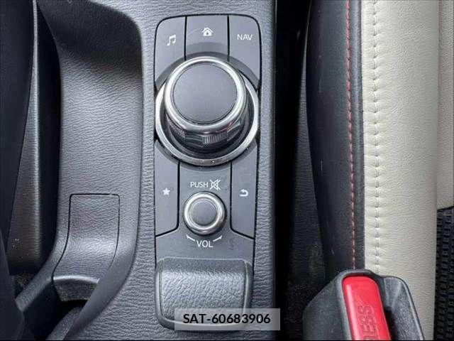 Mazda DEMIO 2015-10 8412088-26