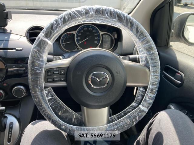 Mazda DEMIO 2011-08 8412110-12