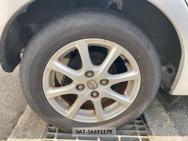 Mazda DEMIO 2011-08 8412110-5