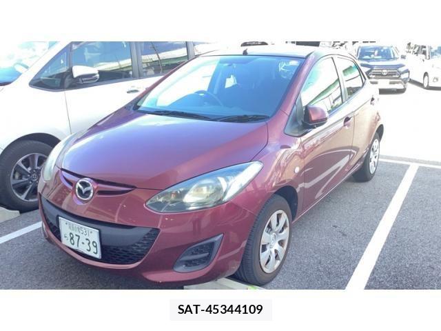 Mazda DEMIO 2013-08 8412099-1
