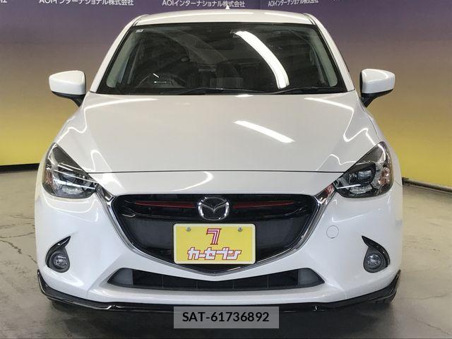 Mazda DEMIO 2015-11 8412067-1