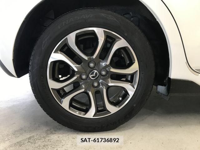 Mazda DEMIO 2015-11 8412067-27