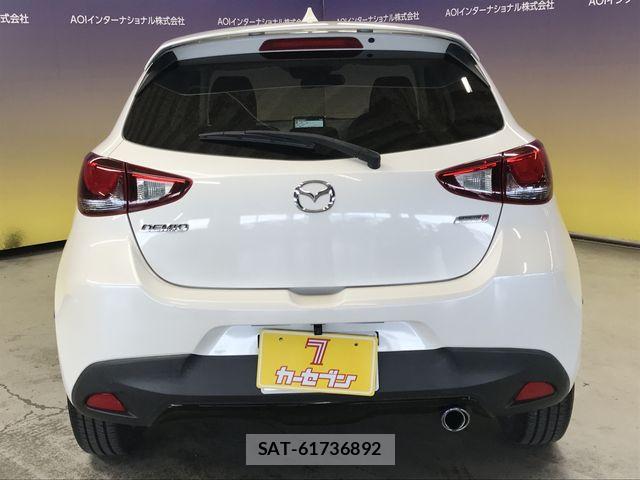 Mazda DEMIO 2015-11 8412067-4