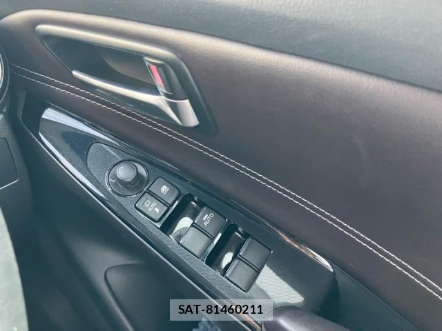 Mazda DEMIO 2016-11 8412089-16