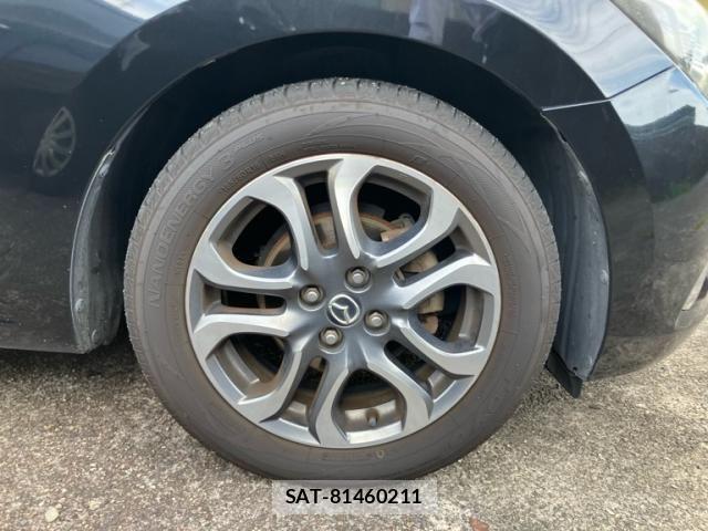 Mazda DEMIO 2016-11 8412089-5