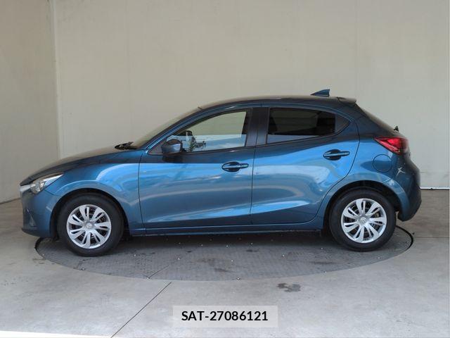 Mazda DEMIO 2017-02 8412086-21