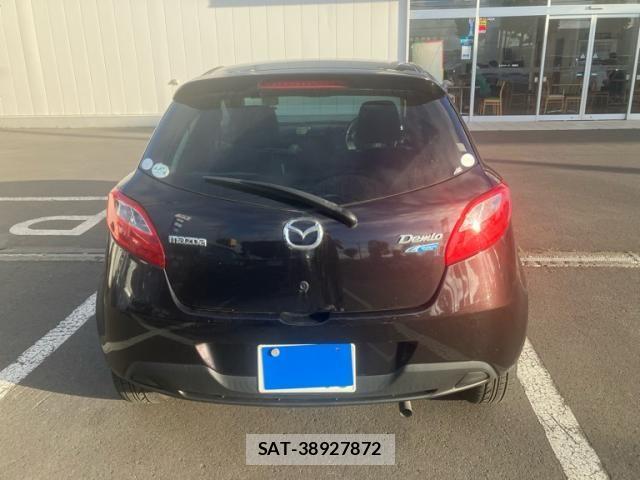 Mazda DEMIO 2012-07 8412104-1
