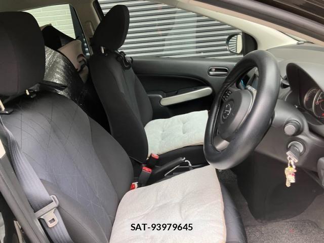 Mazda DEMIO 2012-02 8412091-6