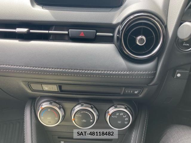 Mazda DEMIO 2017-03 8412070-18
