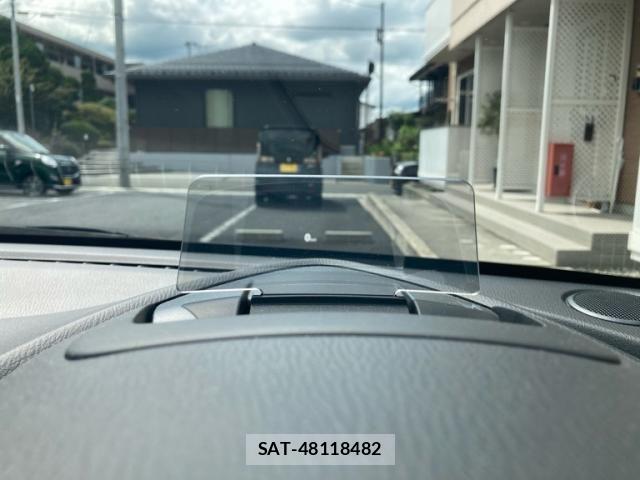 Mazda DEMIO 2017-03 8412070-21