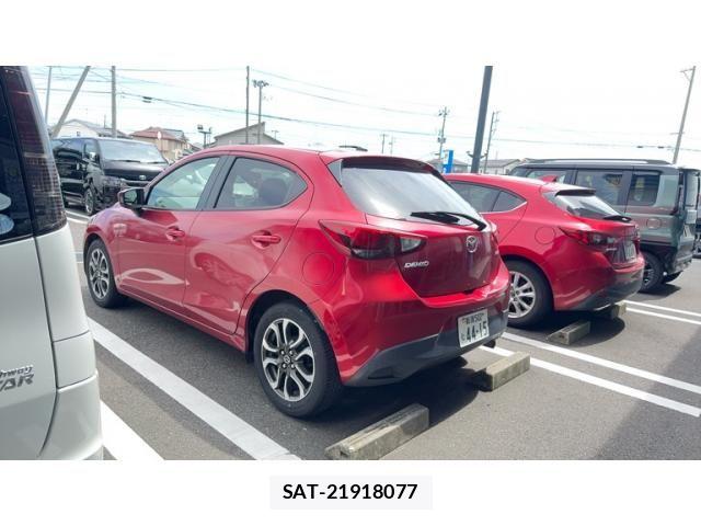 Mazda DEMIO 2015-09 8412075-2
