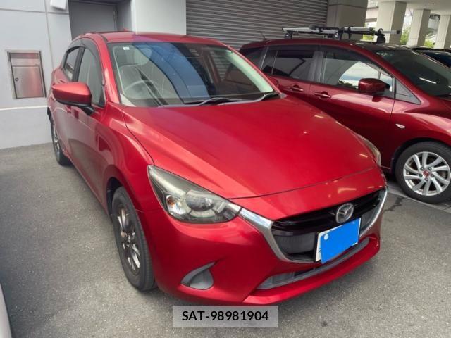 Mazda DEMIO 2017-08 8412068-0