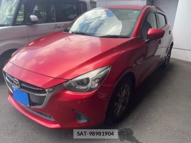 Mazda DEMIO 2017-08 8412068-1