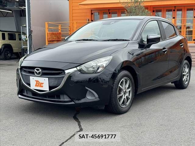 Mazda DEMIO 2016-03 8412071-9