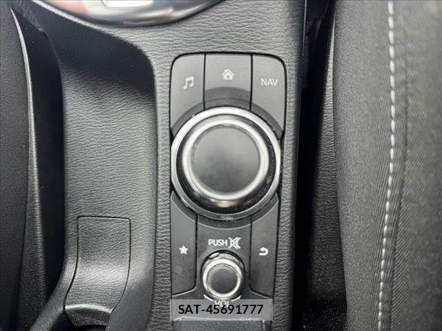 Mazda DEMIO 2016-03 8412071-28